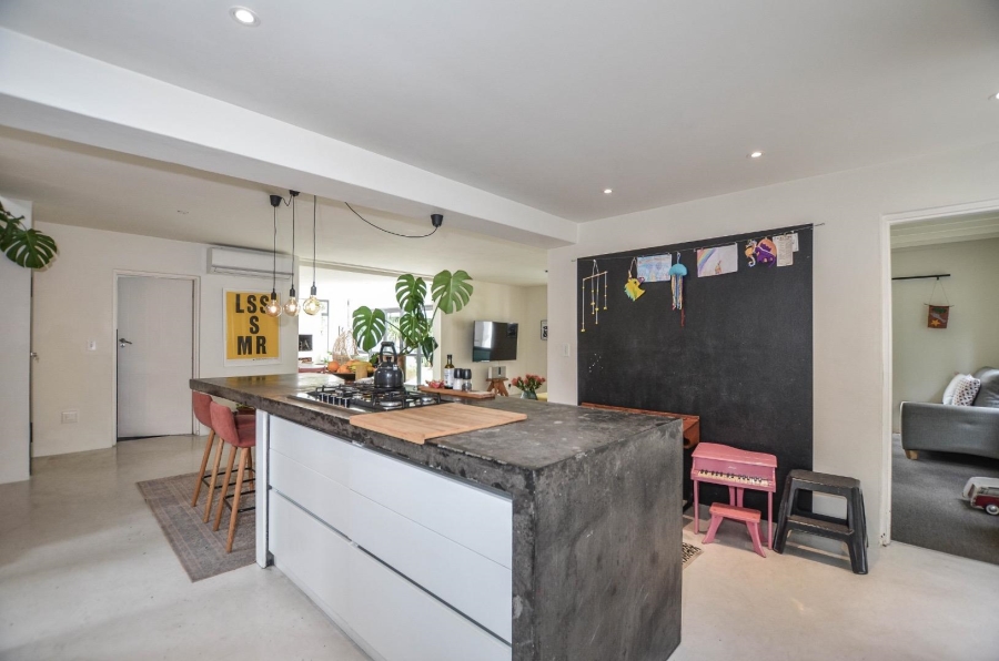 4 Bedroom Property for Sale in Sunset Beach Western Cape